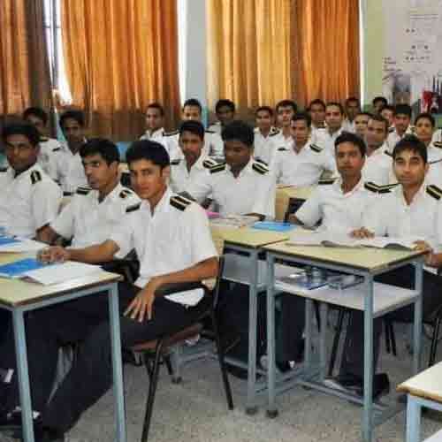 before make your career in merchant navy must know these things