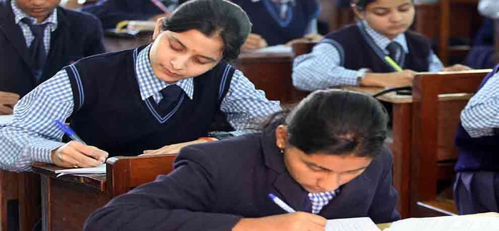 NCERT MAY INCREASE TEXTBOOKS PRICES BY 30 PERCENT