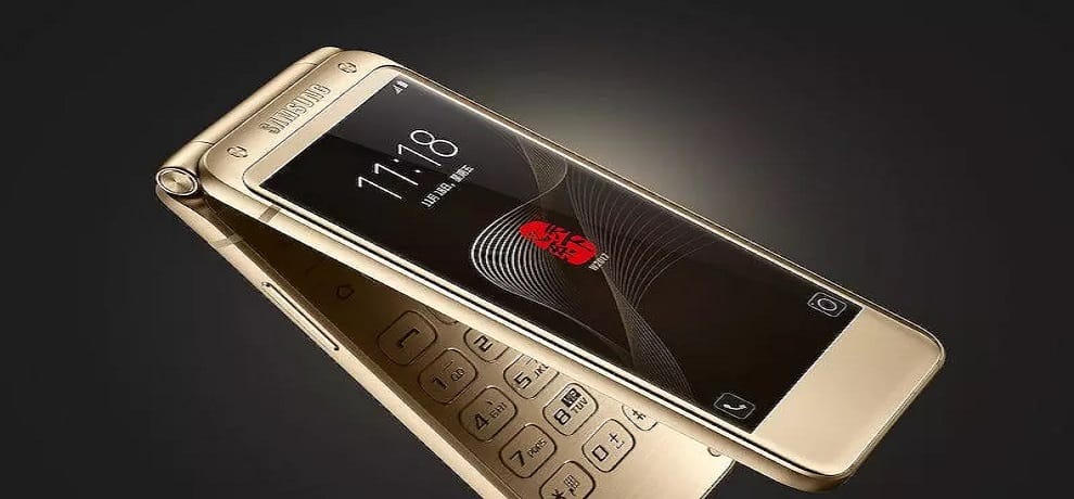 Samsung W2018 flip phone may launched with Snapdragon 835 SoC
