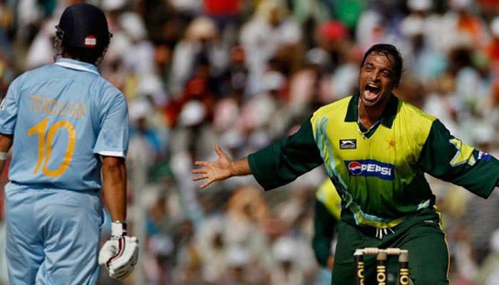shoaib akhtar desperately wants to beat matthew hayden in his playing days