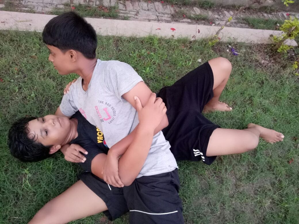 Nag Panchami Special Varanasi girls raise wrestling craze