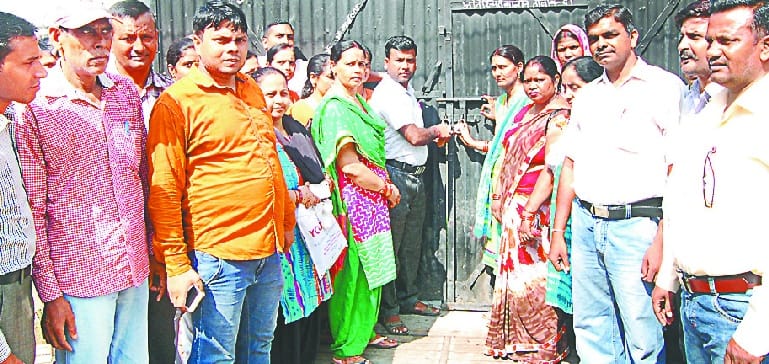 Locks on offices in Dhampur and Afzalgarh
