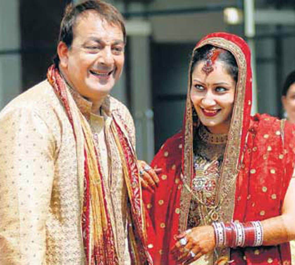 sanjay dutt confess he wants to marry with madhuri dixit