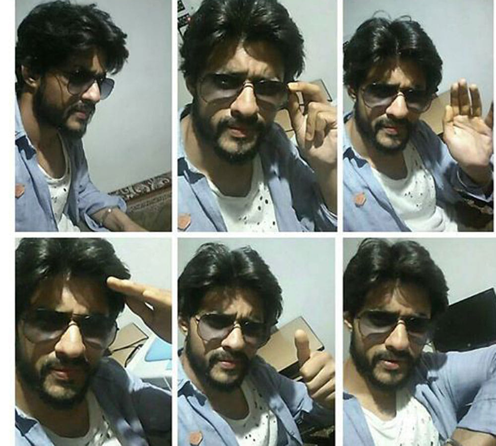 shahrukh khan look a like Haider Maqbool photo viral on social media