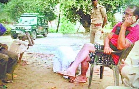Khaki hoax with viral photos on social sites