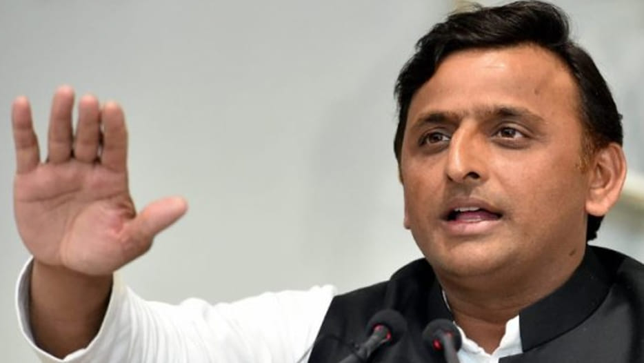 string of resignation in sp bsp on arrival of amit shah