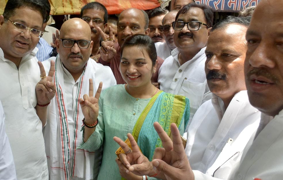 varanasi BJP leader fail in district panchayat by poll election