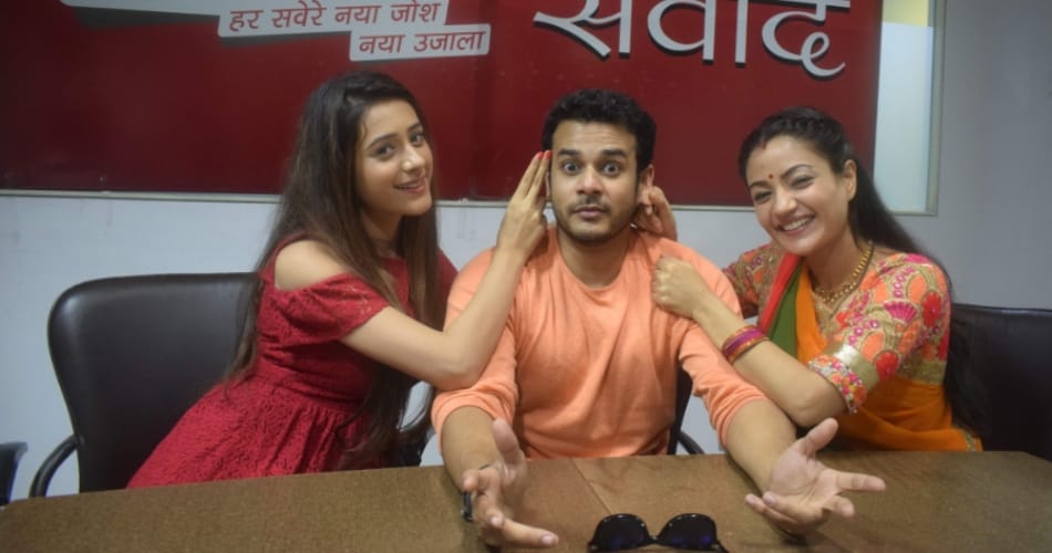 colors serial bhag bakool bhag star cast at amar ujala chandigarh office