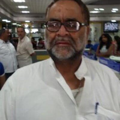 bukkal nawab criticizes samajwadi party after resigning