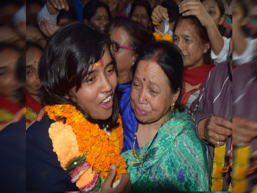 National sports day 2019 ekta became international women cricketer by playing with plastic ball