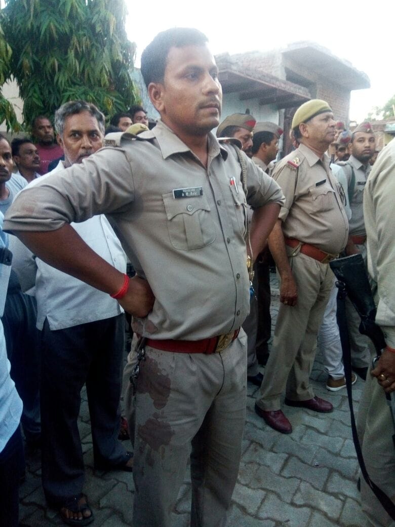 this is story of sacrifice of agra police constable satish
