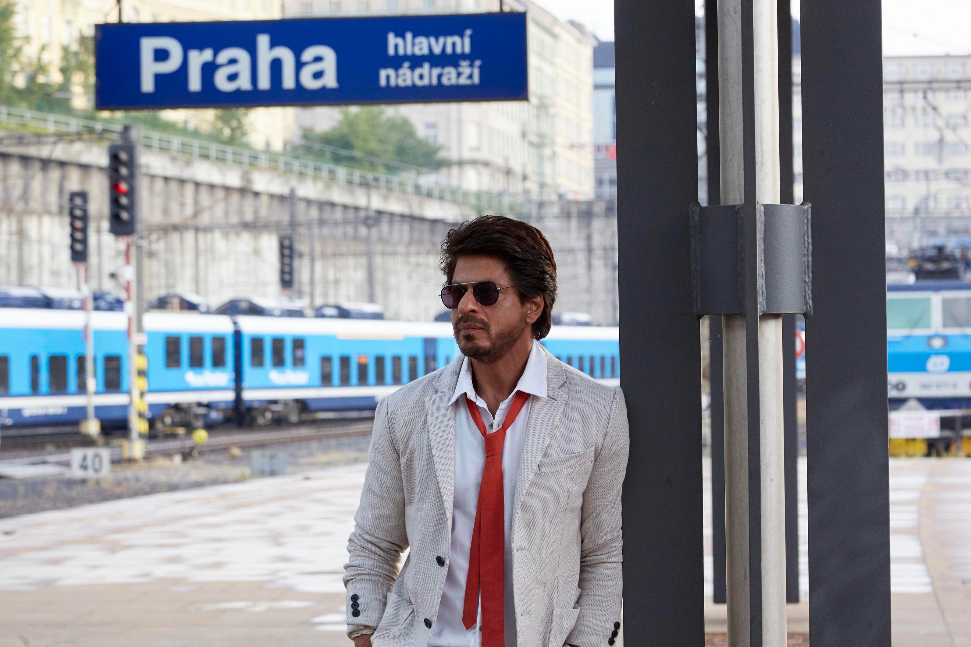 Shahrukh Khan will come Varanasi for the first time to promote Jab Harry Met Sejal
