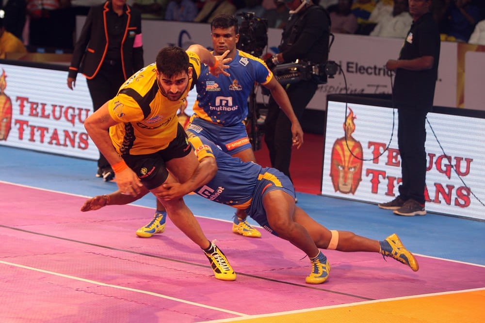 pro kabaddi league season five, Telugu Titans beat Tamil Thalaivas in opener