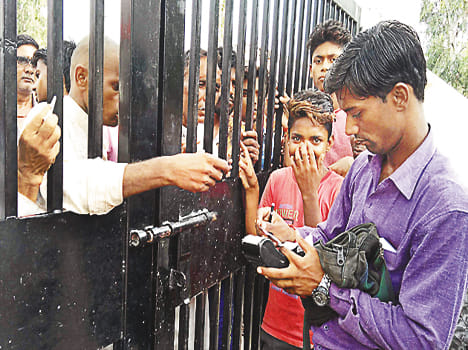 comment on police inspector`s wife