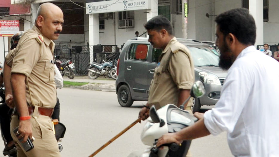 not entry on vehicles of other district in vrindavan