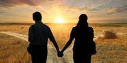 boyfriend arrested girlfriend reached at police station not ready to go with father