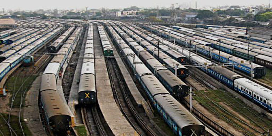 ruckus situation after seing broken rail tracks