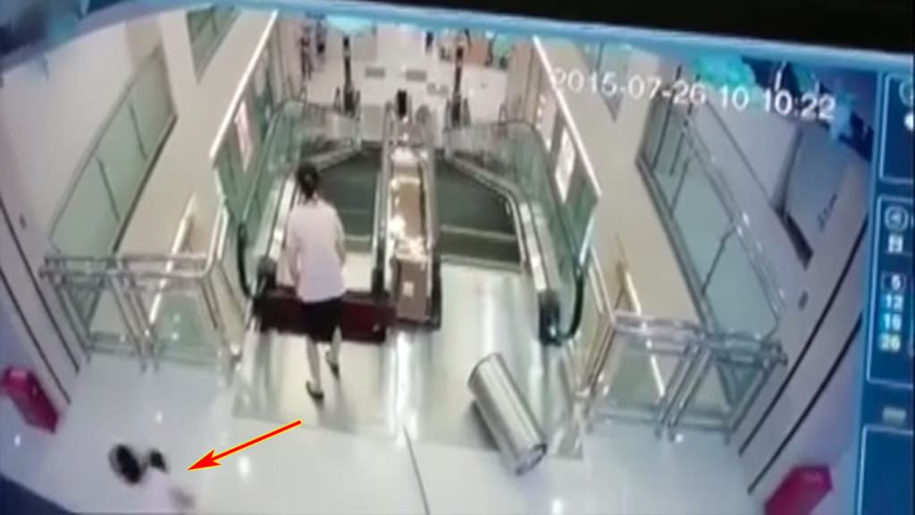 Watch Scary Escalator Accident In Shopping Mall in   China