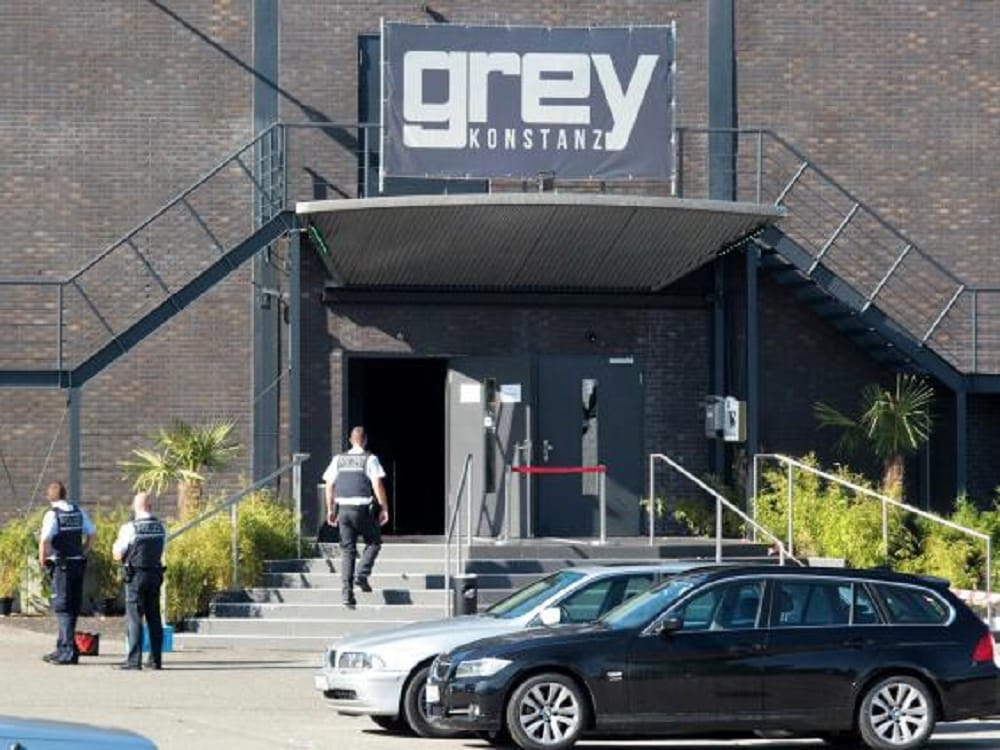 Germany: Massive firing reported in disco, Many huerted 