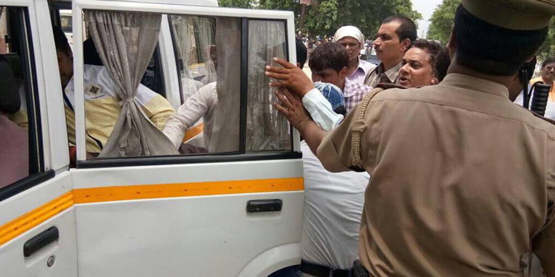 shikshamitra protest at president ramnath kovind house 