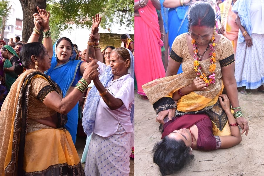  pics of women wrestling HAPA.