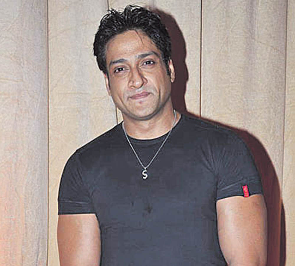 Inder Kumar wife Pallavi taken to social media to call out Bollywood nepotism
