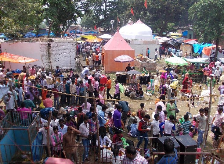 The devotees in Bhootnath Temple Knuckle knob