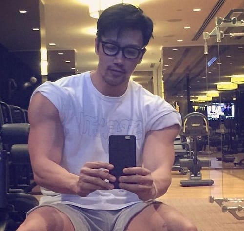 Viral pictures of 50 year old Singaporean   photographer Chuando Tan who looks 20 years   something