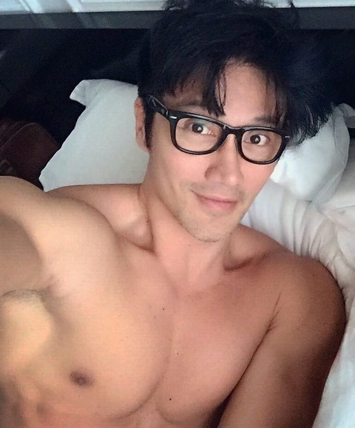 Viral pictures of 50 year old Singaporean   photographer Chuando Tan who looks 20 years   something