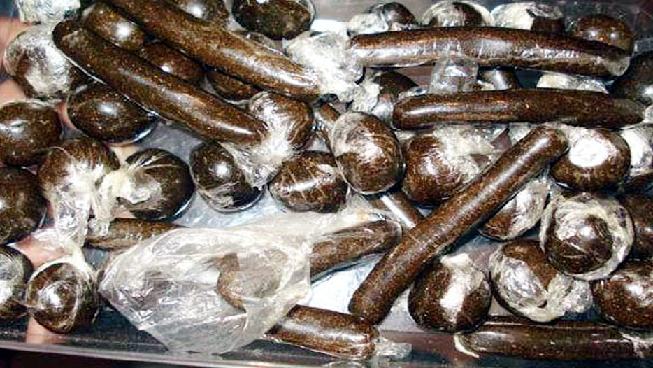 Caught two million rupees Charas in hameerpur