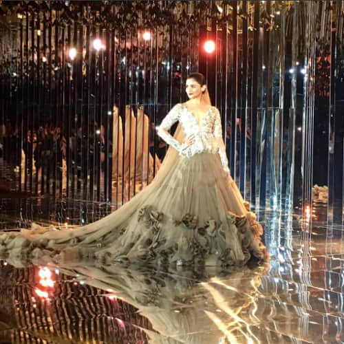 India couture week 2017: alia bhatt and ranveer singh turn showstoppers for manish malhotra show