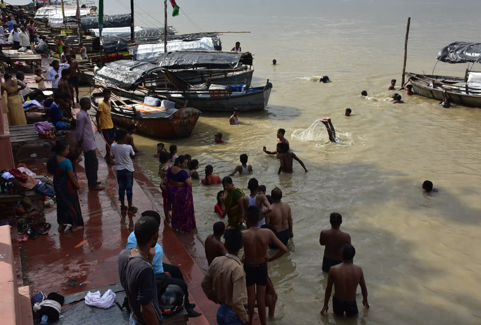 Four student die in Ganga drowning