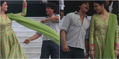 sharukh khan and anushka sharma in varanasi for jab harry met sejal promotion