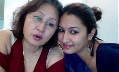 jwala gutta scold twitter user over mother troll tweet