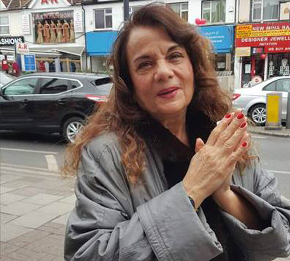 Mumtaz birthday special Struggle Post Cancer And Unknown Facts on her Birthday