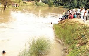 accident in mandhata ps area