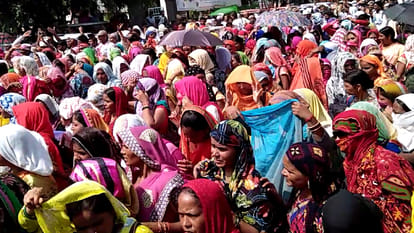 shikshamitra unconscious during protest