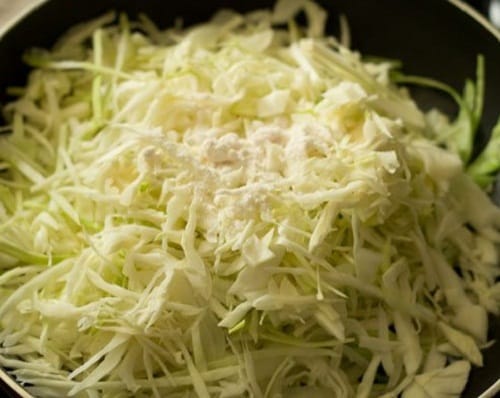 Mother daughter ate snake hidden in cabbage at   Indore in Madhya Pradesh