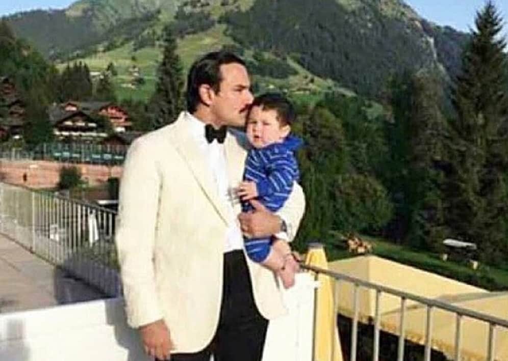 Baby Taimur look a like sister Sara in childhood picture with Saif