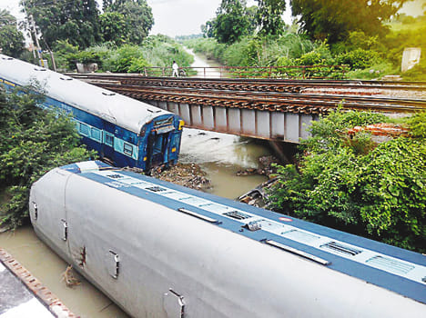 Damaged bogies not derived from the Etawah Canal
