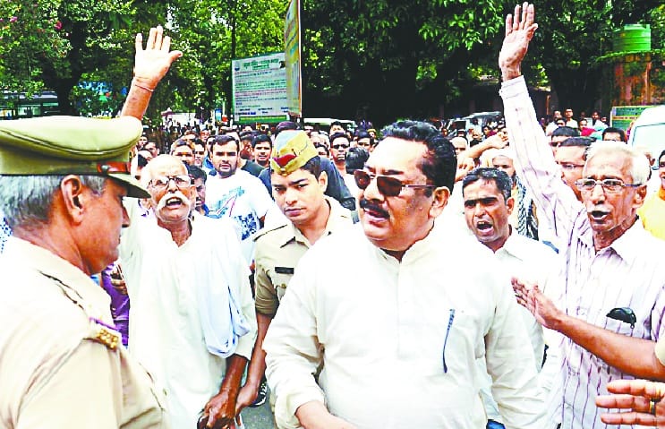 Panchayat president and anti-Naxals in the camp
