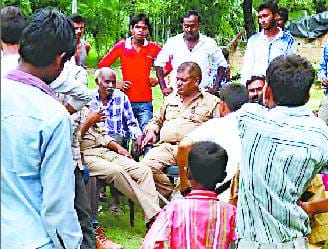 डाक कांवड़ियों पर बरसाये पत्थर, बवाल