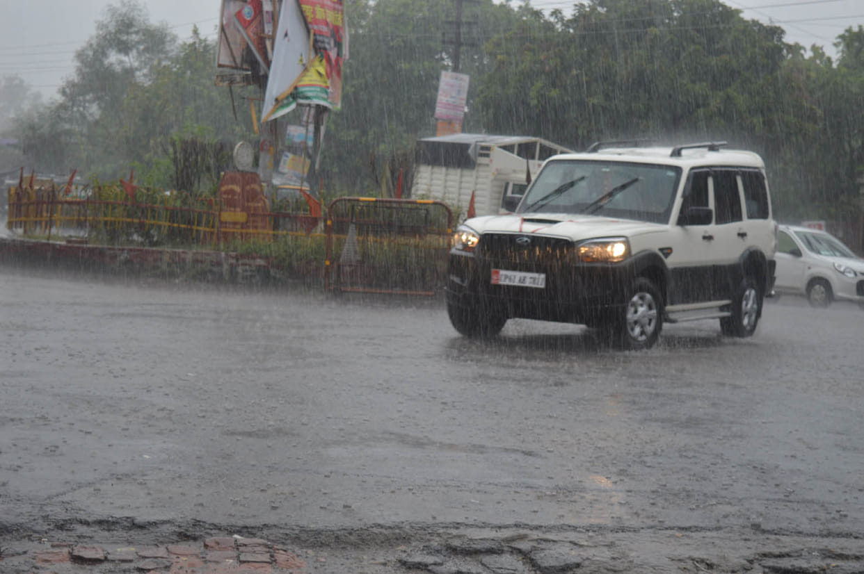 Jmajm entró en varias casas de agua de lluvia