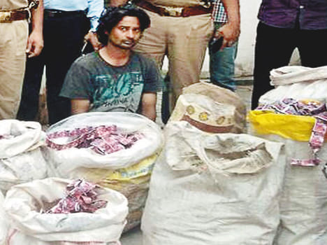 Fake caught gutkha factory, arrested one