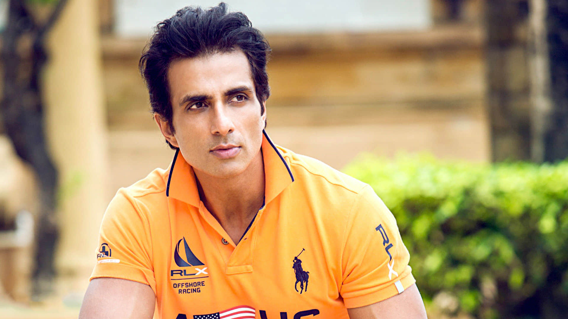 Sonu Sood helping migrant workers to reach home kept trending Fans Says He Is A Real Hero