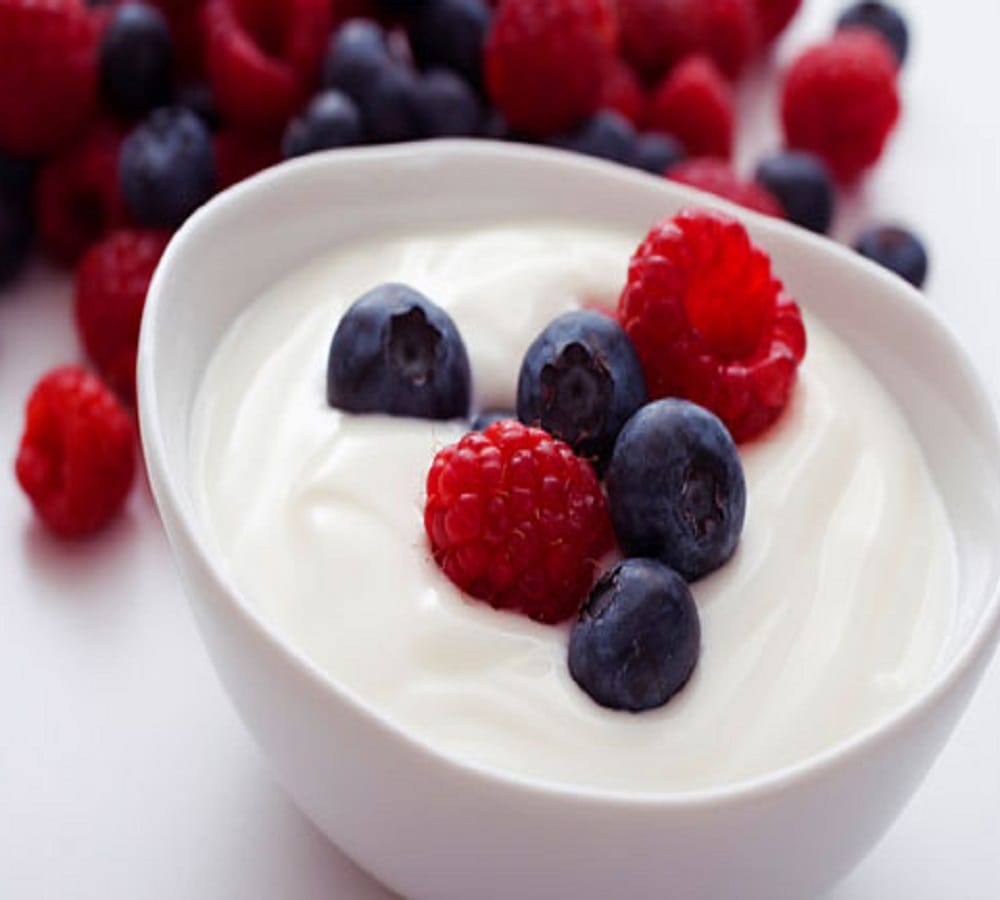 If you suffer from high blood pressure then add curd in your diet and notice the miracle