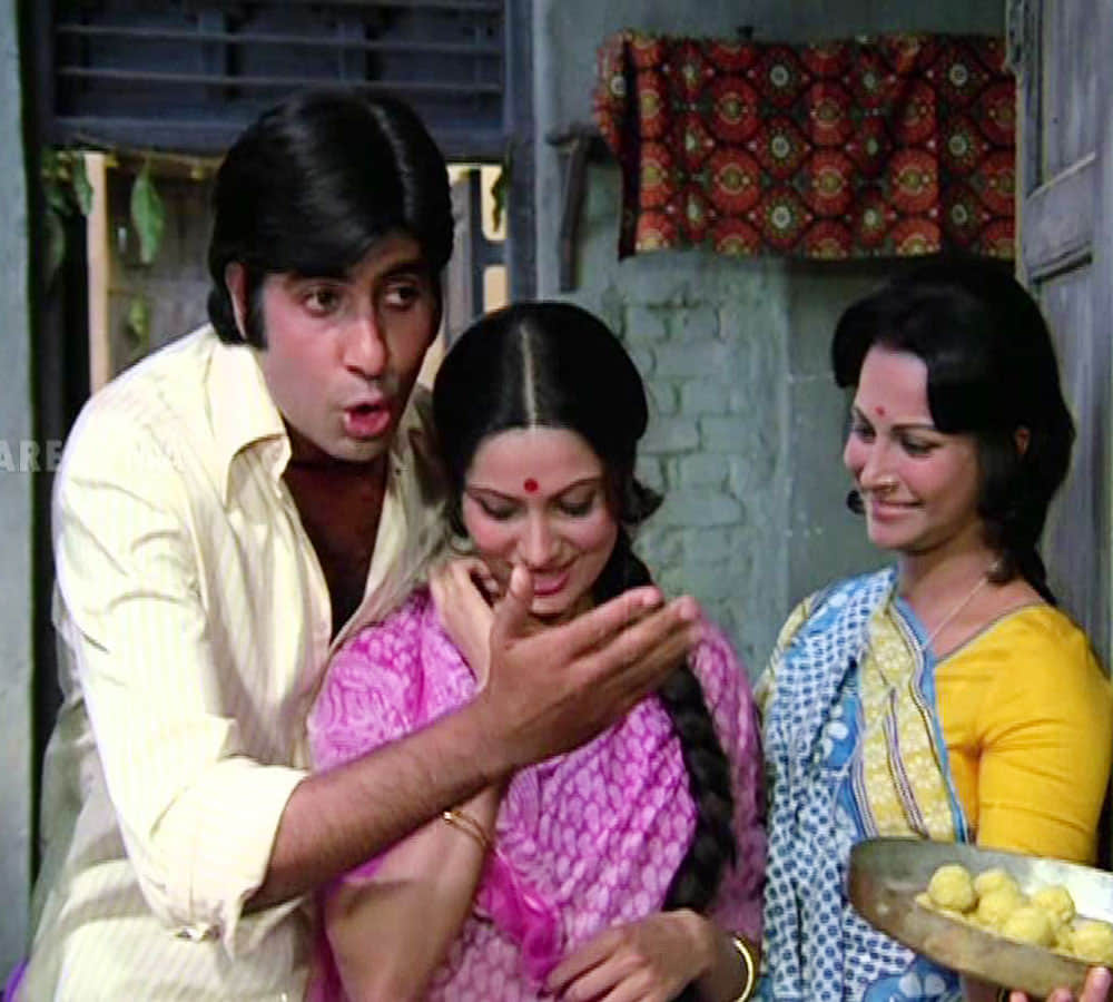 Actress Heena Kausar, Amitabh Bachchan's co-star married underworld don and now lost