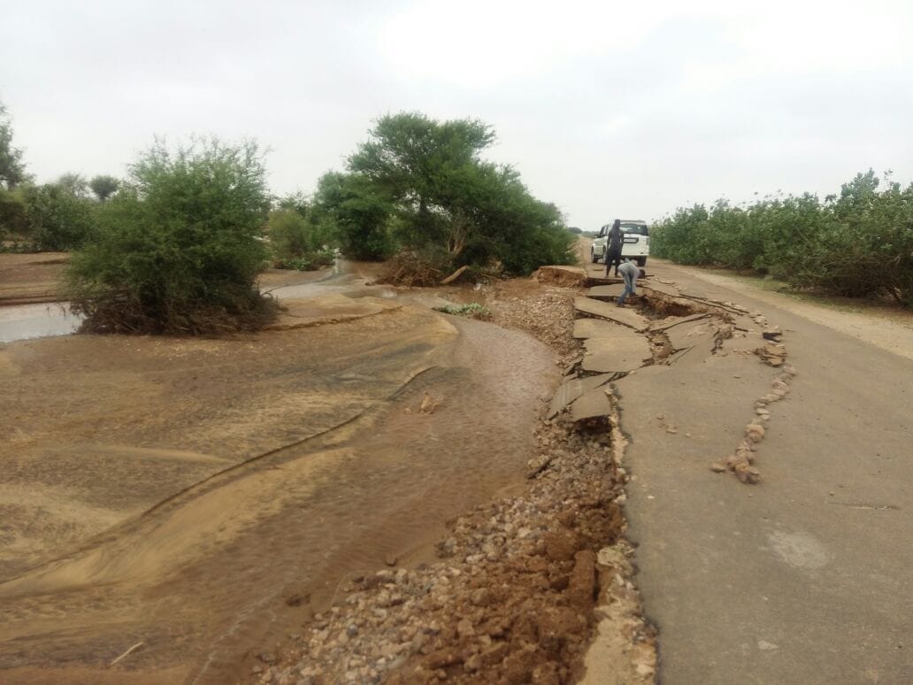 Torrential rain damaged 250 kilometers of roads