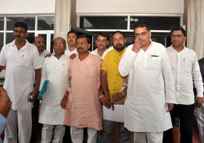 shikshamitra meets up cm yogi adityanath