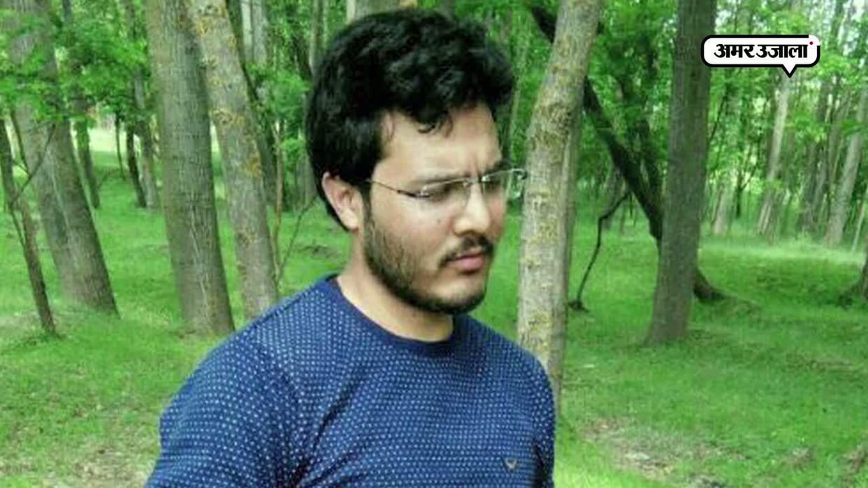 Kashmir family claims Abu Dujana as their lost son Muzafar but no explanation for DNA 
